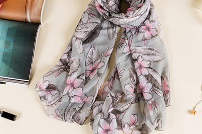 Viscose scarf