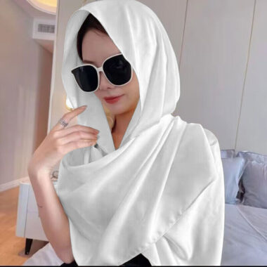 Desert-Inspired Cotton-Linen Scarf for Travel, Sun Protection & Beach
