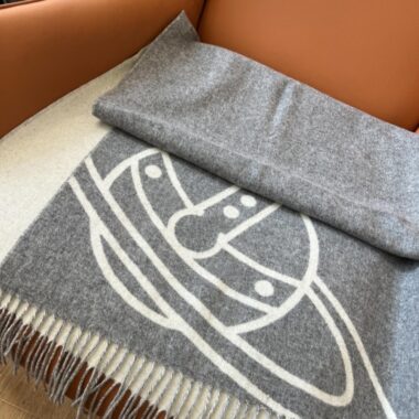 Double-Sided Embroidered Wool Scarf with Tassels for Autumn & Winter