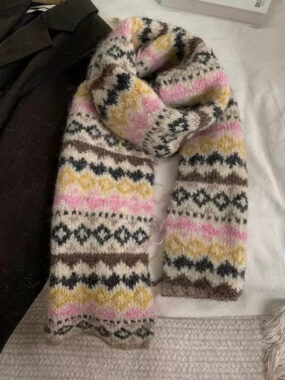 Fair Isle Wool Scarf for Women – Vintage Chunky Knit Mohair Winter Wrap