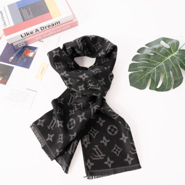 Men's Jacquard Wool-Feel Winter Scarf with Silky Brushed Texture