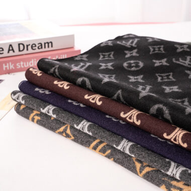 Men's Jacquard Wool-Feel Winter Scarf with Silky Brushed Texture