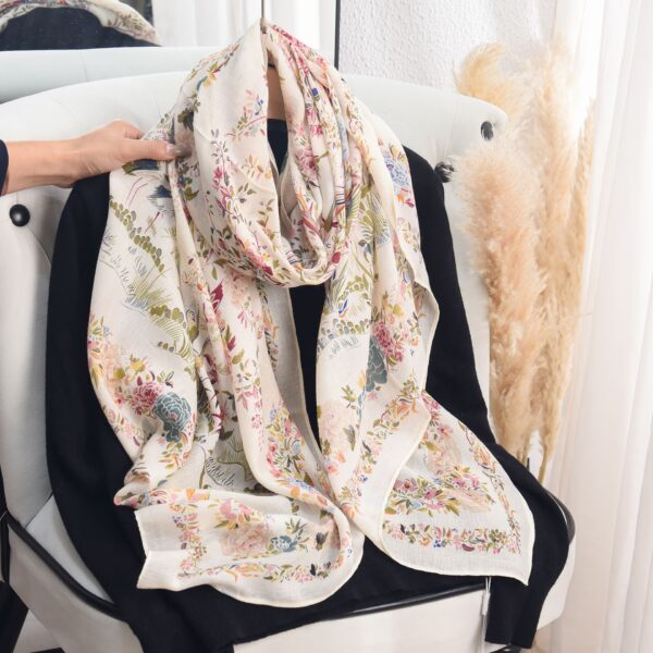 Vintage Floral Cotton-Linen Scarf for Women, Fashionable and Elegant