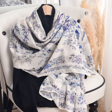  Vintage Floral Cotton-Linen Scarf for Women, Fashionable and Elegant